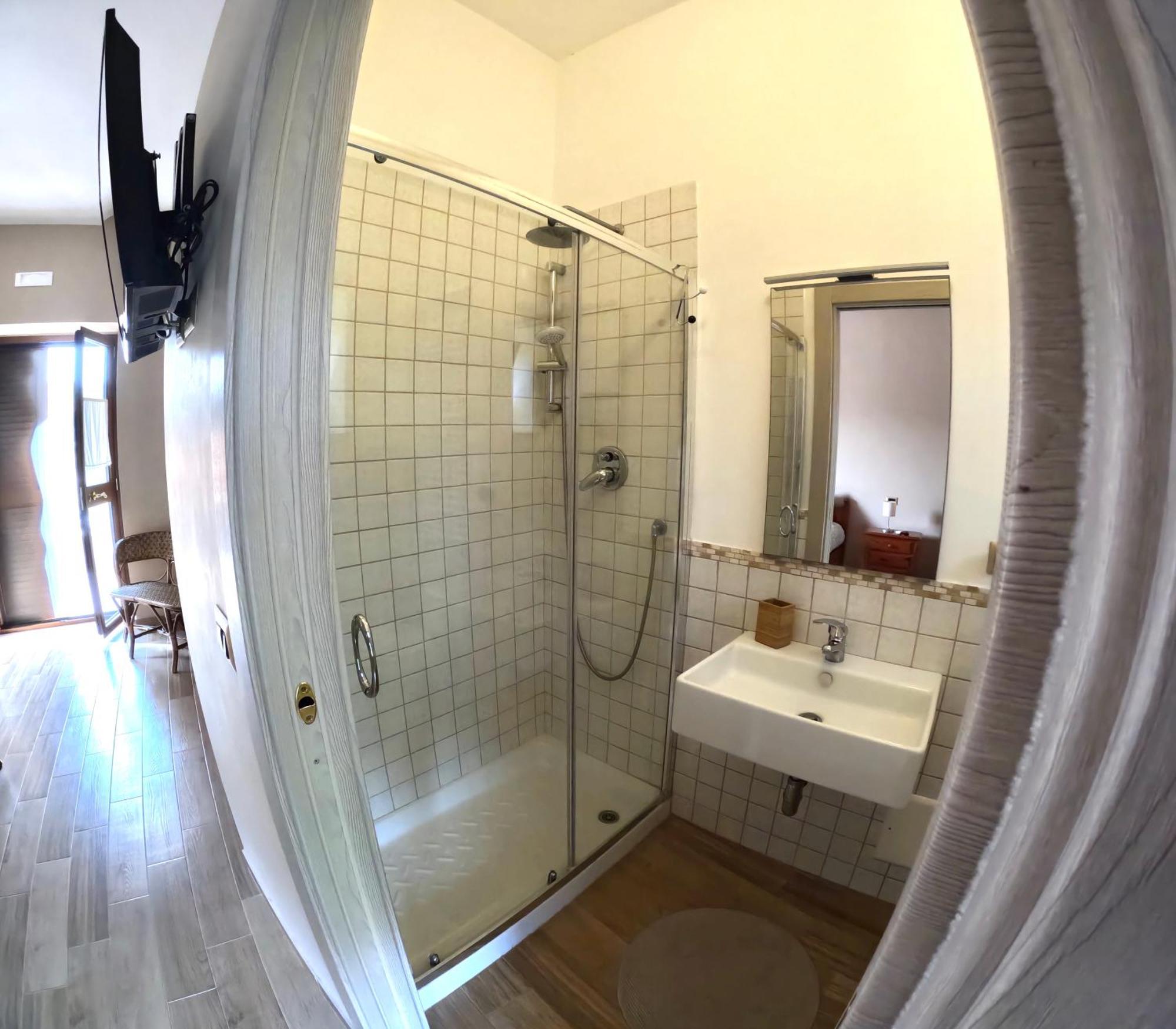 B&B A Casa Di Maybe Caserta Eksteriør billede